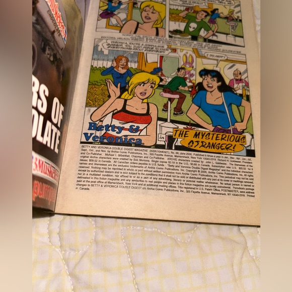 Betty And Veronica Double Digest #88 June 2000 - Picture 2 of 10